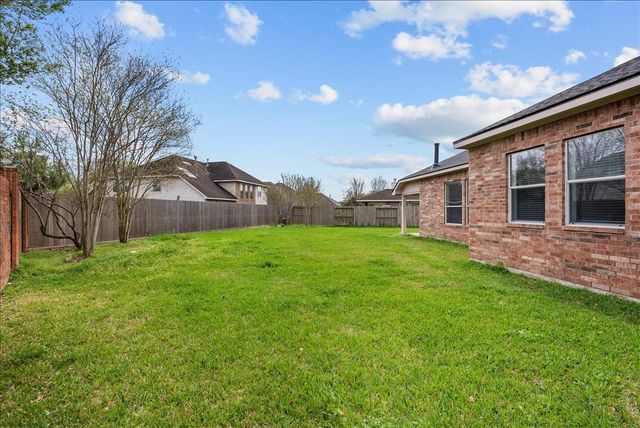 2120 Red Timber Court, League City, TX 77573