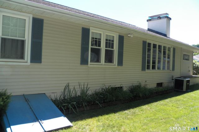 149 Waterbury Road, Prospect, CT 06712