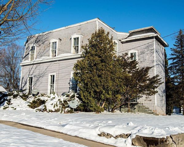 324 Railroad Street, Hudson, MI 49247