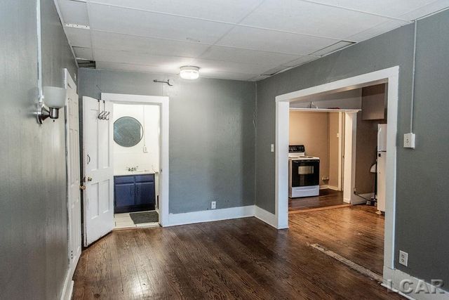 324 Railroad Street, Hudson, MI 49247