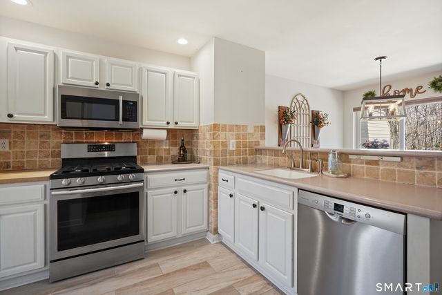 1902 Cypress Drive 1902, Danbury, CT 06811