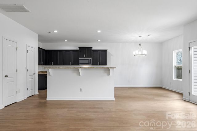 9104 Maidenhair Court, Charlotte, NC 28215