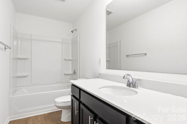 9104 Maidenhair Court, Charlotte, NC 28215