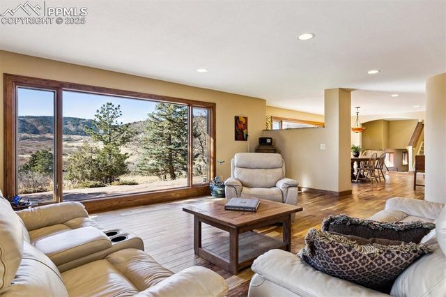 3056 Winnebago Drive, Sedalia, CO 80135