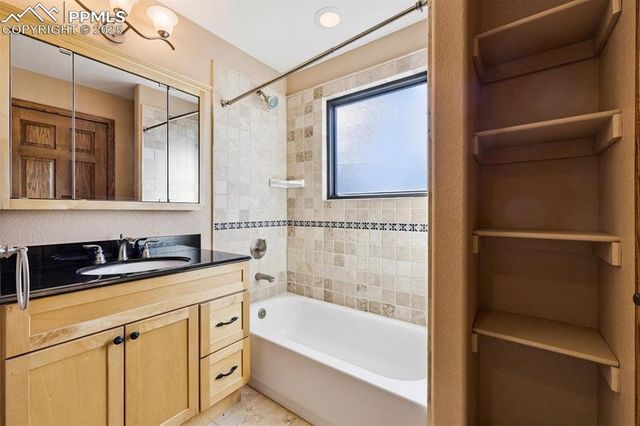 3056 Winnebago Drive, Sedalia, CO 80135