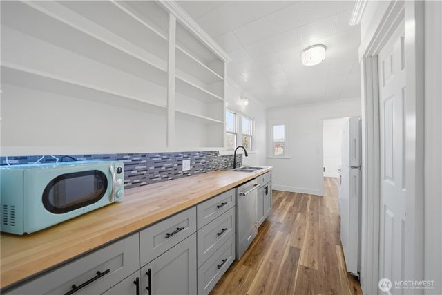 9910 272nd Street NW, Stanwood, WA 98292