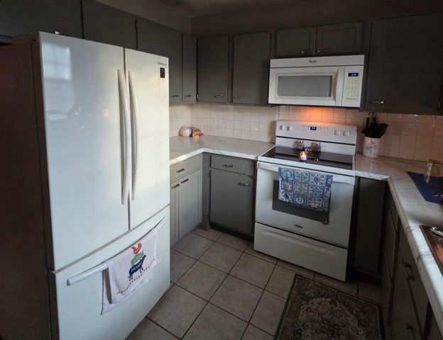 1047 Sunview Road, Reynoldsburg, OH 43068