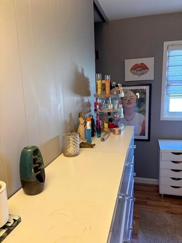 1047 Sunview Road, Reynoldsburg, OH 43068