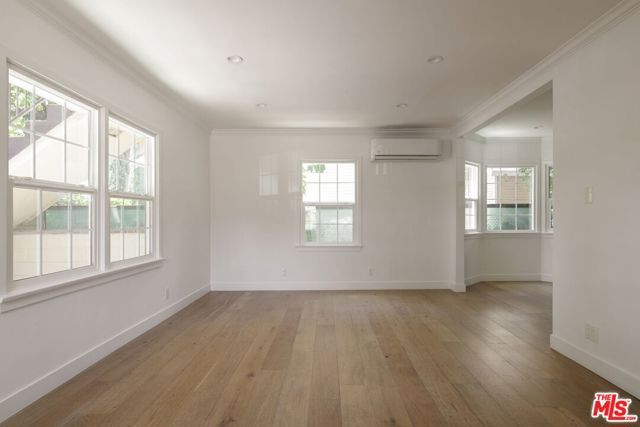 3047 Perlita Avenue, Los Angeles, CA 90039