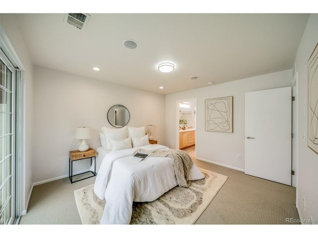 18753 E 51st Ave, Denver, CO 80249