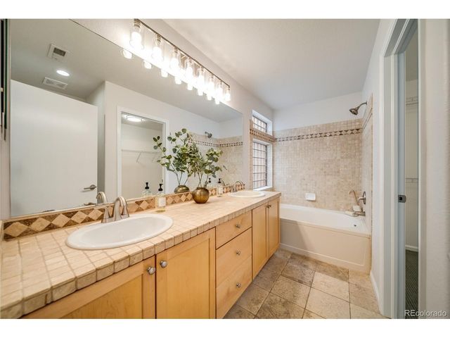 18753 E 51st Ave, Denver, CO 80249