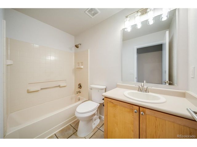 18753 E 51st Ave, Denver, CO 80249