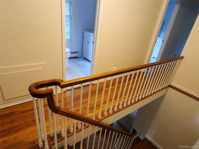 11 Smith Lane, Saint James, NY 11780