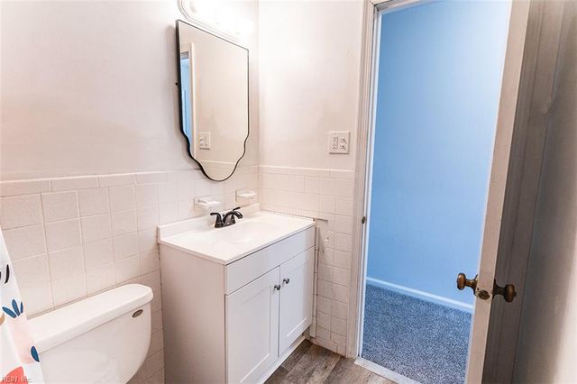 2212 Windom PL, Virginia Beach, VA 23454