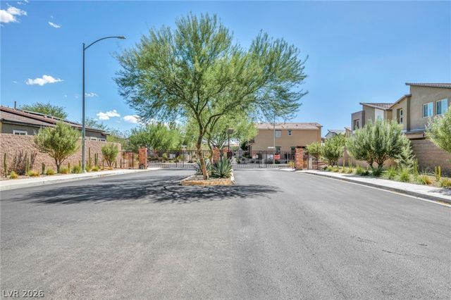 7554 Crested Moon Street, North Las Vegas, NV 89084