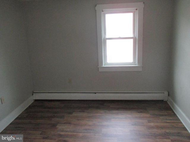 231-233 MARYLAND AVE, Westernport, MD 21562