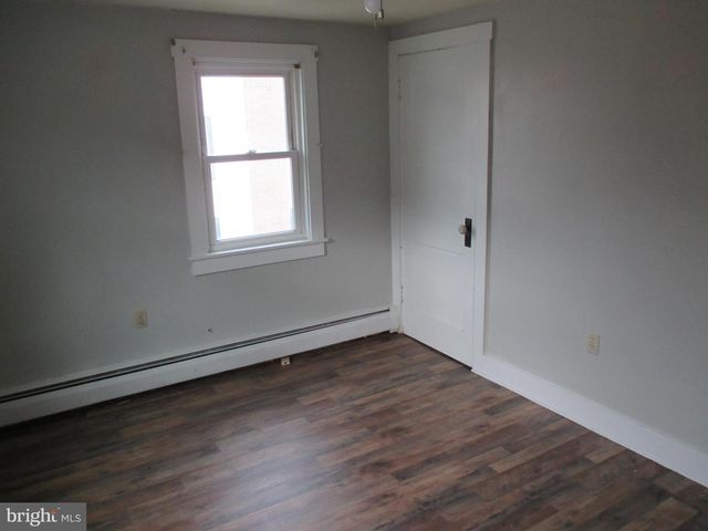 231-233 MARYLAND AVE, Westernport, MD 21562