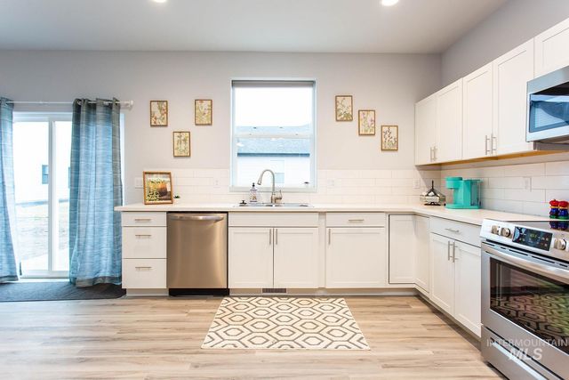 1022 Trapper Peak Rd, Kimberly, ID 83341