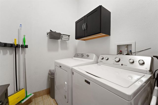 8522 WESTERLAND DRIVE, Land O Lakes, FL 34637