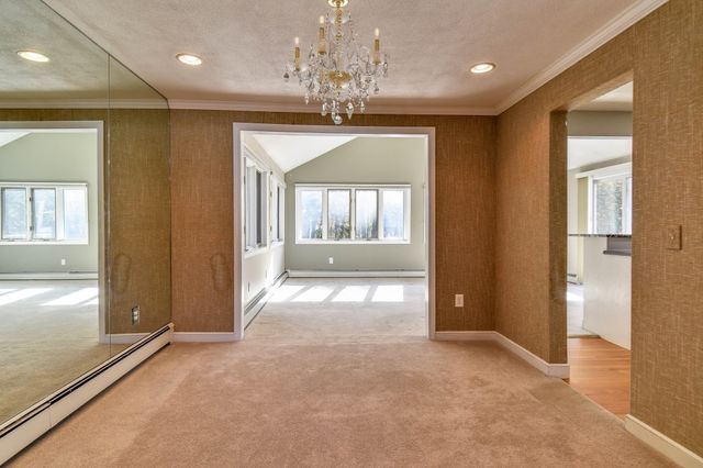 35 Blackberry Lane, Framingham, MA 01701