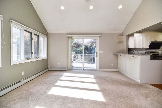 35 Blackberry Lane, Framingham, MA 01701