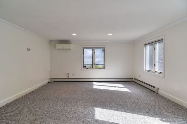 35 Blackberry Lane, Framingham, MA 01701