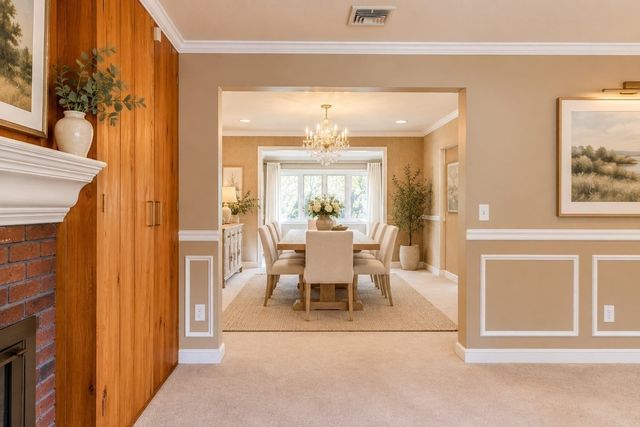 35 Blackberry Lane, Framingham, MA 01701