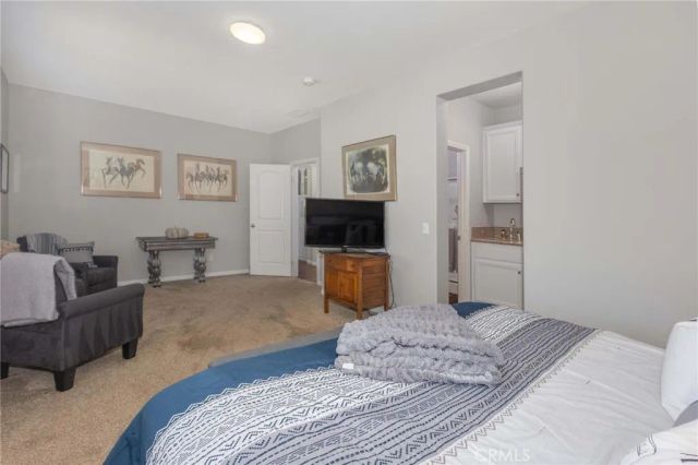 35385 Summerholly Lane, Murrieta, CA 92563