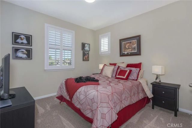 35385 Summerholly Lane, Murrieta, CA 92563