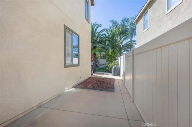 35385 Summerholly Lane, Murrieta, CA 92563