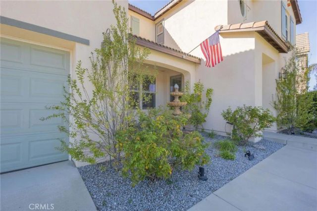 35385 Summerholly Lane, Murrieta, CA 92563