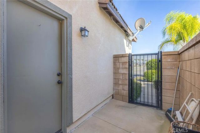 35385 Summerholly Lane, Murrieta, CA 92563