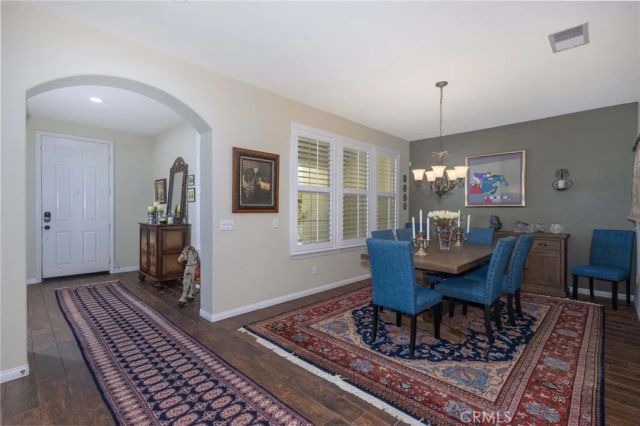 35385 Summerholly Lane, Murrieta, CA 92563
