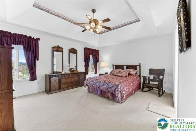 353 Beaver Run Drive, Bushkill Twp, PA 18064