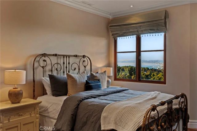 4 Yellow Brick Rd, Rancho Palos Verdes, CA 90275