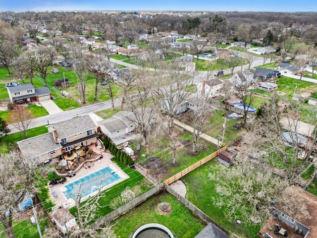 7700 W 85th Avenue, Crown Point, IN 46307