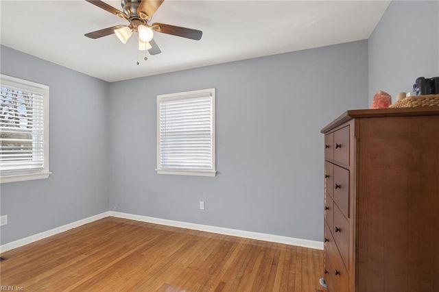 10 Bonita DR, Newport News, VA 23602