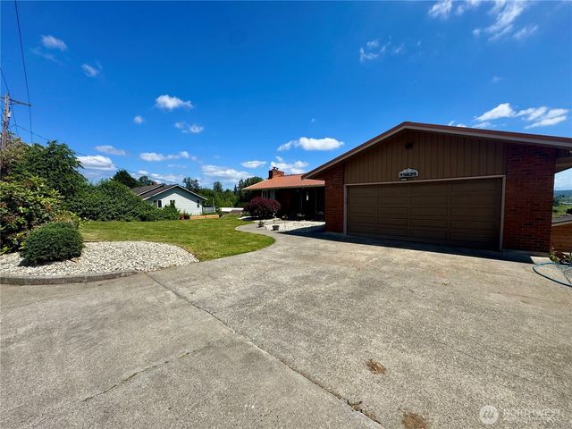 15625 11th Avenue NE, Arlington, WA 98223