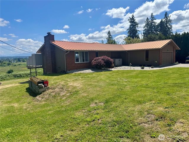 15625 11th Avenue NE, Arlington, WA 98223