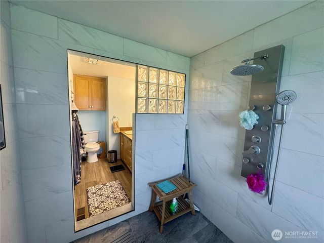 15625 11th Avenue NE, Arlington, WA 98223