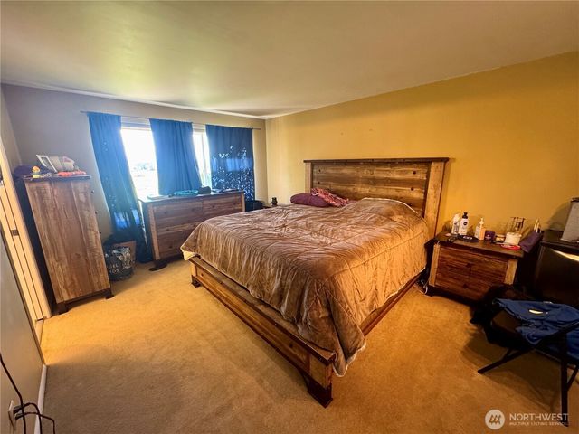 15625 11th Avenue NE, Arlington, WA 98223