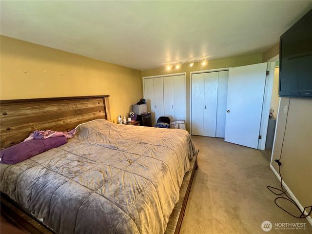 15625 11th Avenue NE, Arlington, WA 98223