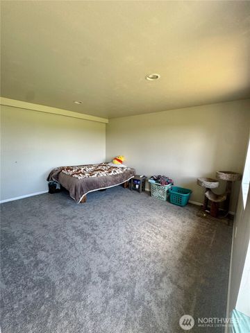 15625 11th Avenue NE, Arlington, WA 98223
