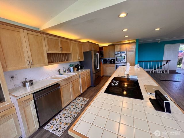 15625 11th Avenue NE, Arlington, WA 98223