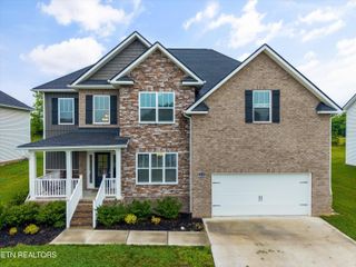 2014 Farm Blvd Blvd, Sevierville, TN 37876