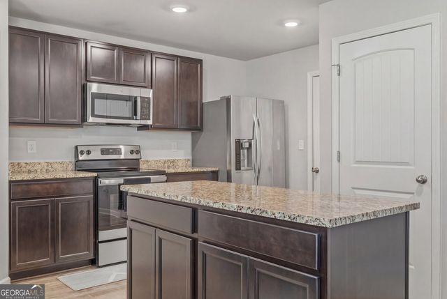 358 Daffodil Drive, Temple, GA 30179