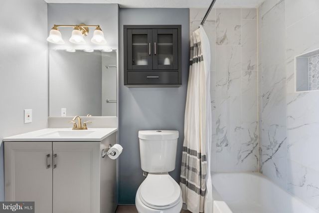 6248 BLUE DART PL, Columbia, MD 21045
