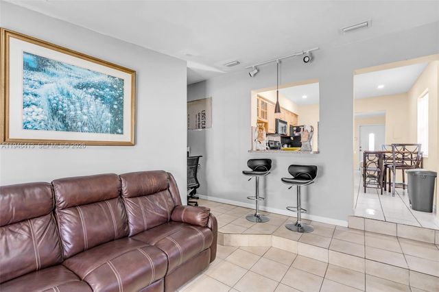 421 Florida Blvd, Miami, FL 33144