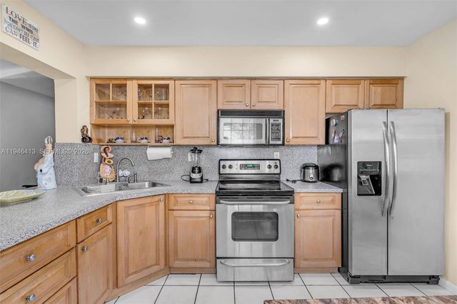 421 Florida Blvd, Miami, FL 33144