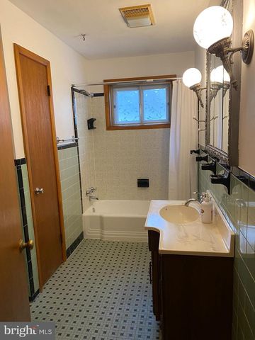 4 MOUNTAIN VIEW PL, Thurmont, MD 21788